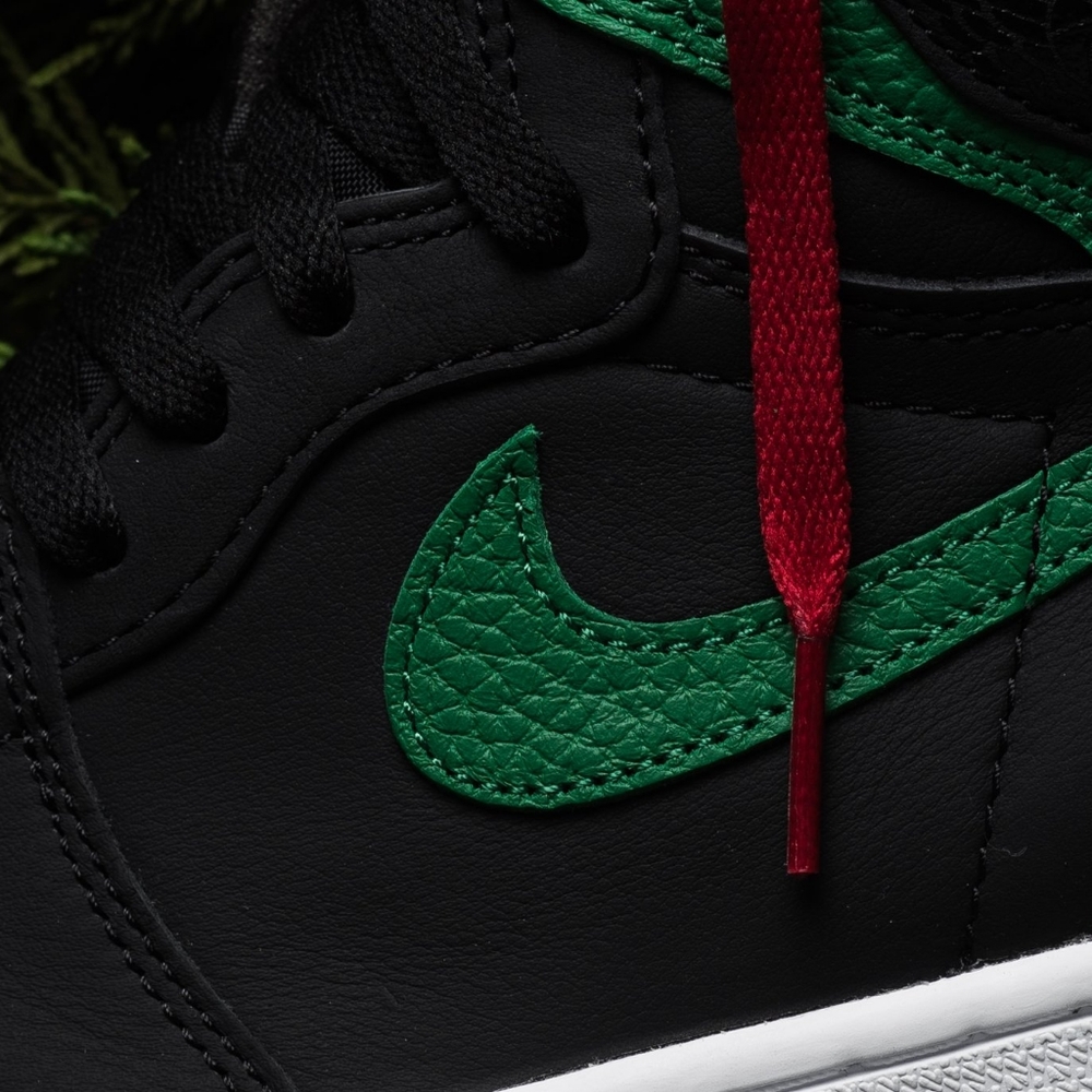 (SOLD) Air Jordan 1 Retro High Pine Green - Picture 2 of 6